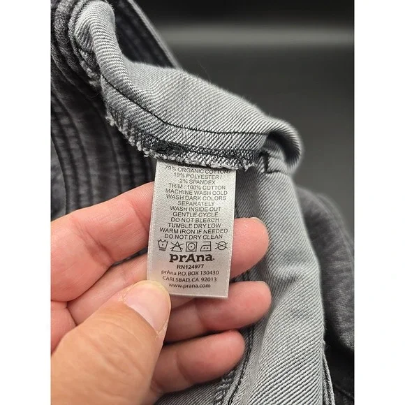 Prana Denim Shorts Womens SIZE 4 Tess Gray Diamond Lightweight Organic Cotton - Picture 9 of 10